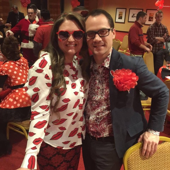 Meet your Posher, Nicole - Picture 2 of 8